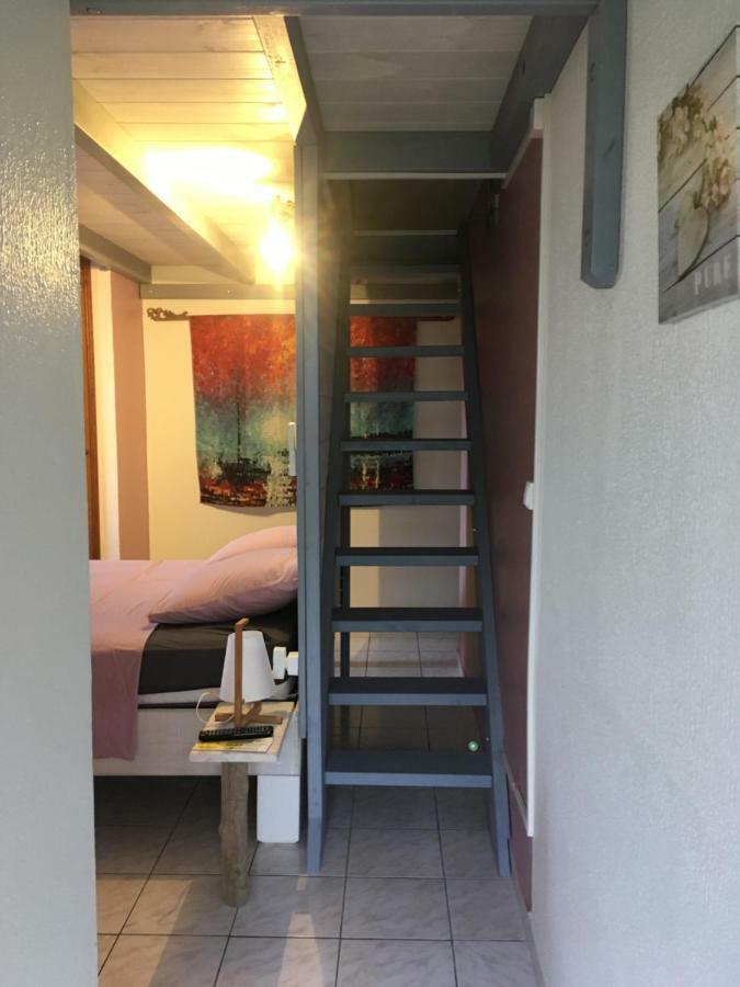 Le Repaire Des Caraibes Apartman Trois-Rivières Kültér fotó